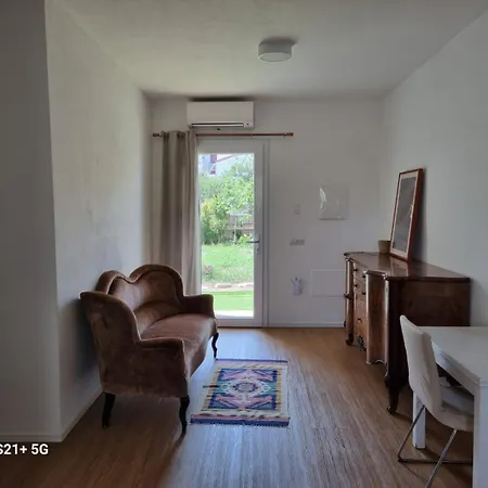 Ad Un Chilometro Dalla Di Porto Frailis Apartment