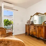 With Private Veranda And Garden 1 Km From Porto Frailis Beach, Àrbatax